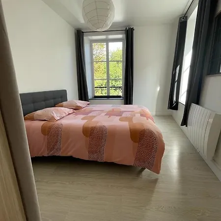 Le Petit Charcot Apartment *